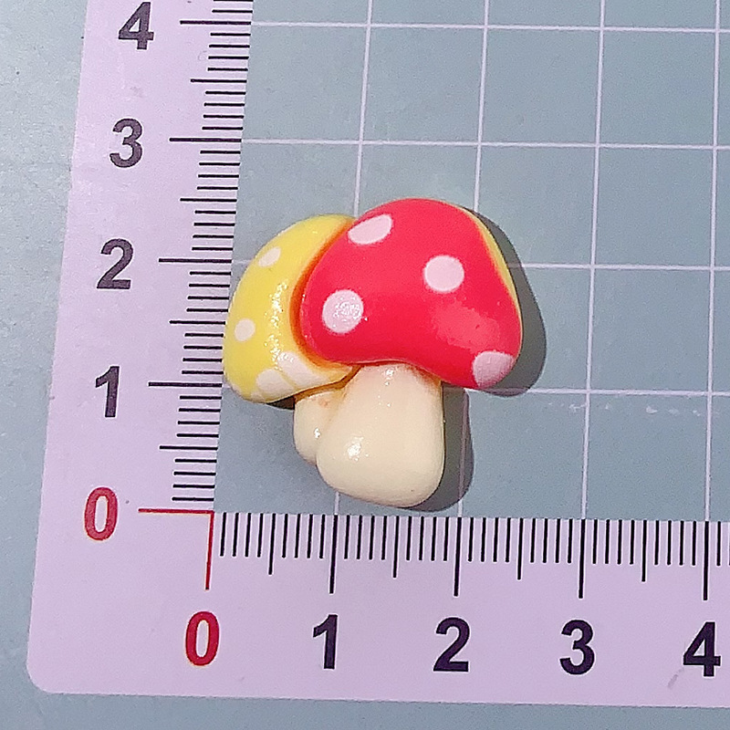 Nuevos dibujos animados hongos cámara cerdo diy accesorios de resina adornamiento de cabello pegamento de crema caja de teléfono móvil material de hebilla de zapatos hecha a mano