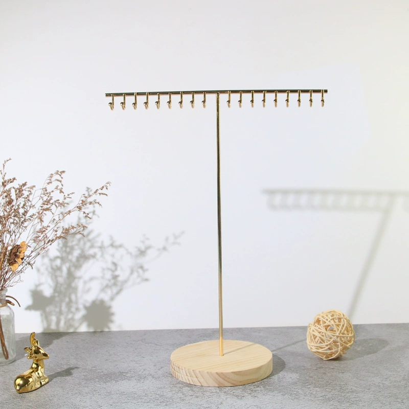 Necklace, stand, storage system, pendant, accessory, simple and elegant design