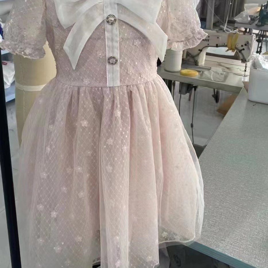 新品メッシュスパンコール刺繍生地立体梅花玩具人形子供服ワンピースレース刺繍生地