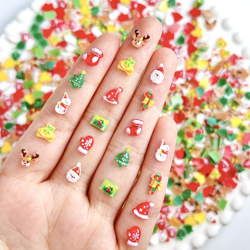 2025 Mini Christmas Cartoon Nail Art Ornaments Cute Three-Dimensional Christmas Hat Snowman Resin DIY Nail Accessories
