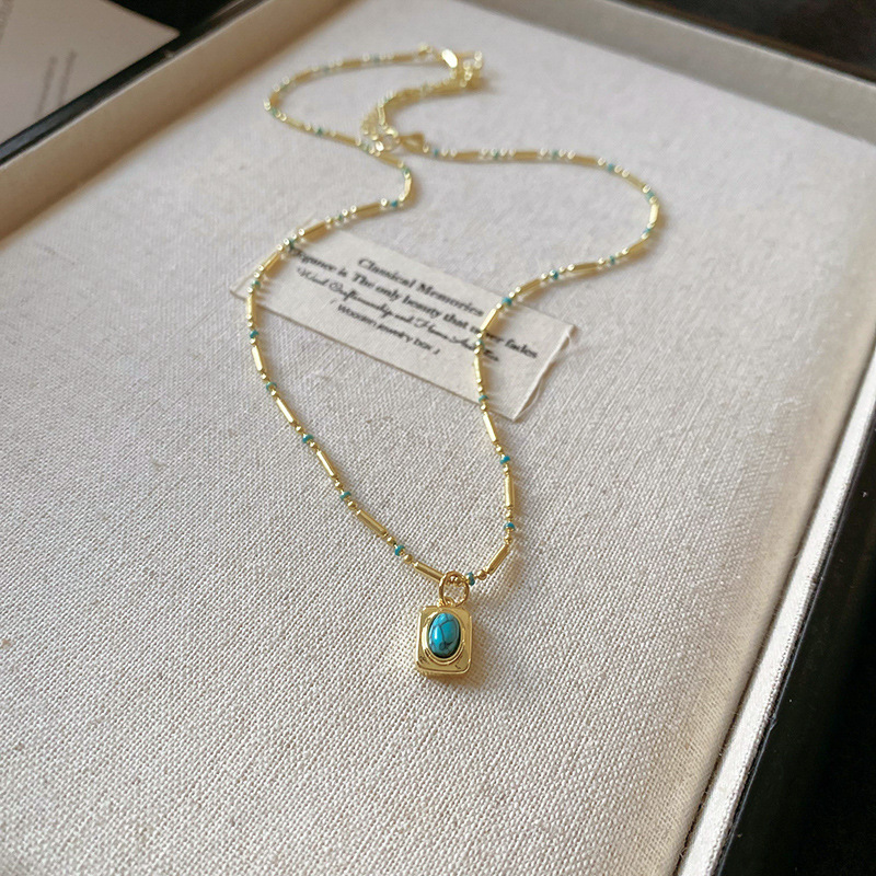 Collar de doble capa con cuentas de piedra artificial bohemia, cadena de clavícula de moda de temperamento, collar retro exquisito de alta gama