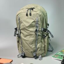 户外30L大容量双肩背包轻便多功能登山包户外旅行徒步日常通勤包