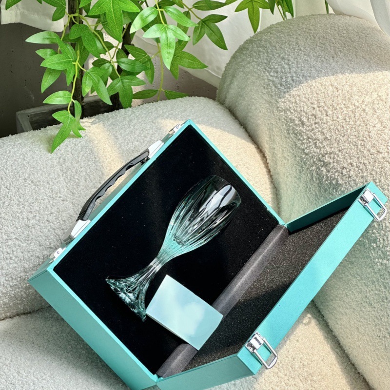 蓝色水晶杯高颜值红酒杯轻奢高脚杯子家用高档水晶创意葡萄酒杯|undefined