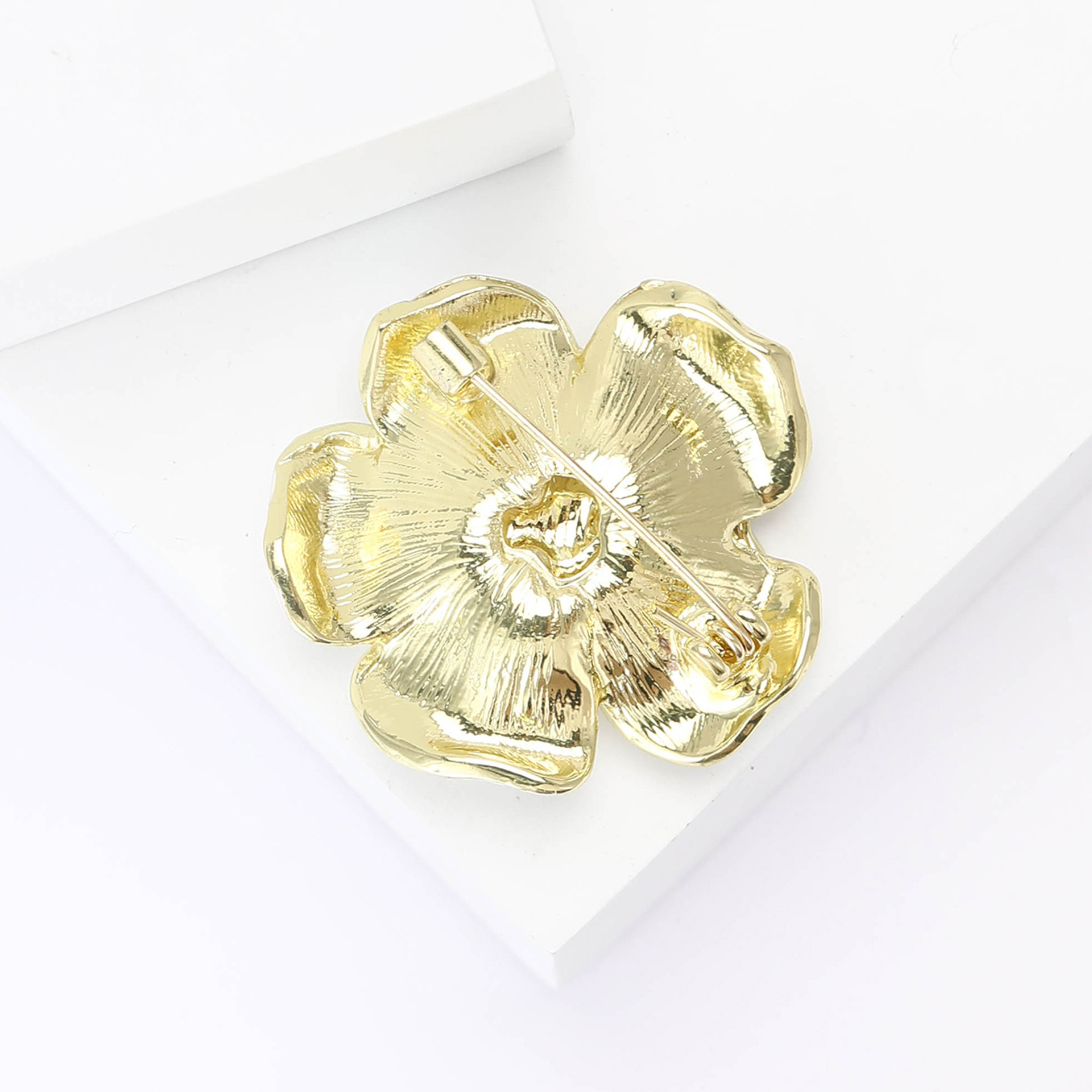Lady Style Lady Pin Flower Alloy Enamel Women's Brooches
