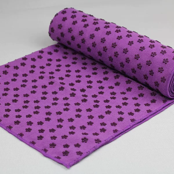 Plum blossom patterned yoga mat, yoga blanket, thickened yoga towel, non-slip, machine washable towel blanket