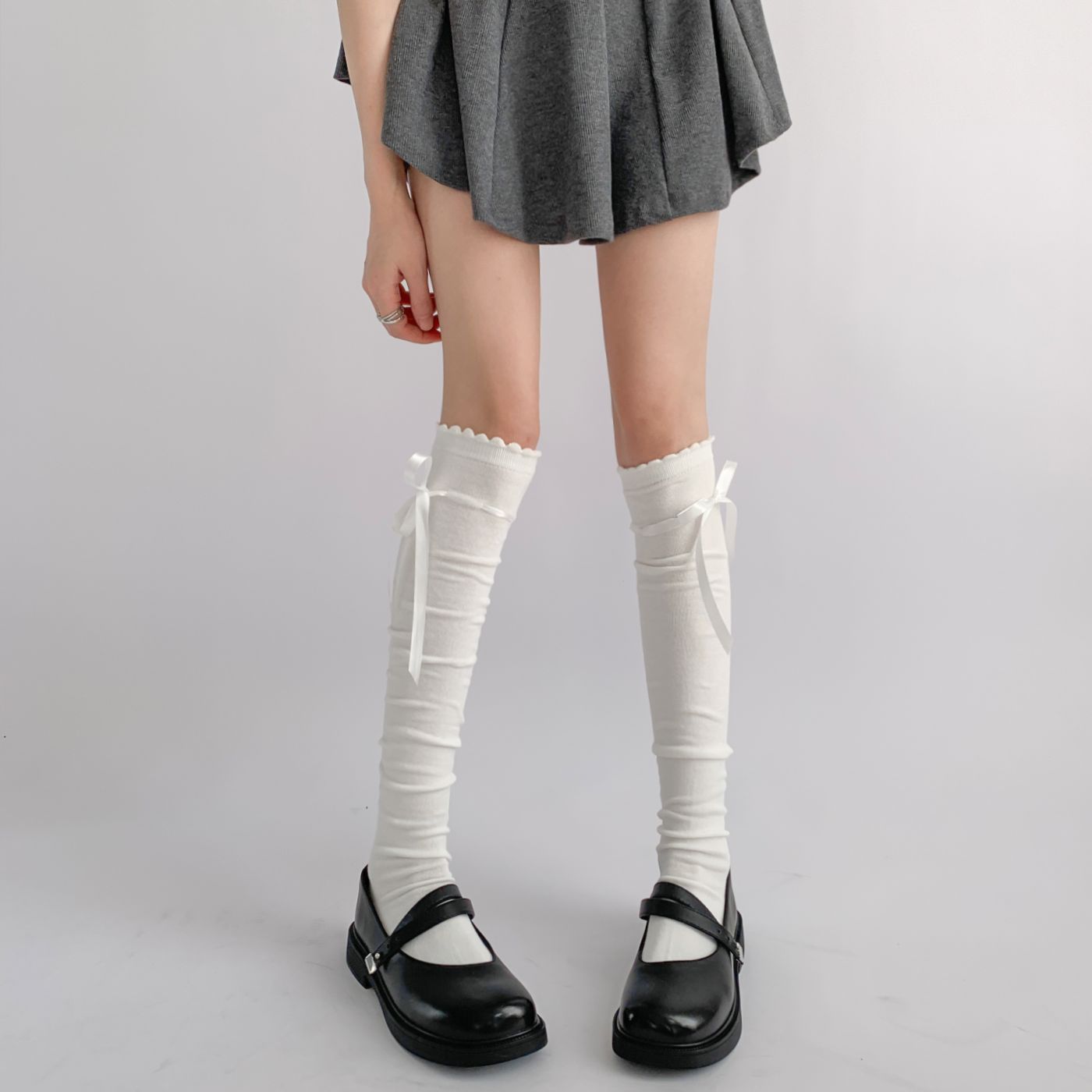 Calcetines de encaje por encima de la rodilla Calcetines de algodón Lolita pura leche blanca Medias de mujer estilo Ballet cinta costura