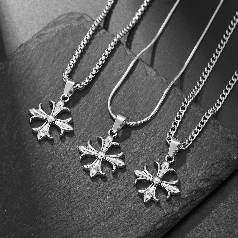 Vintage Silver Fashion New Accessories Flower Cross Pendant Necklace Trendy Men's and Women's Jewelry Necklace Hot Sale Vintage Silver Fashion New Accessories Flower Cross Pendant Necklace Trendy Men's and Women's Jewelry Necklace Hot Sale