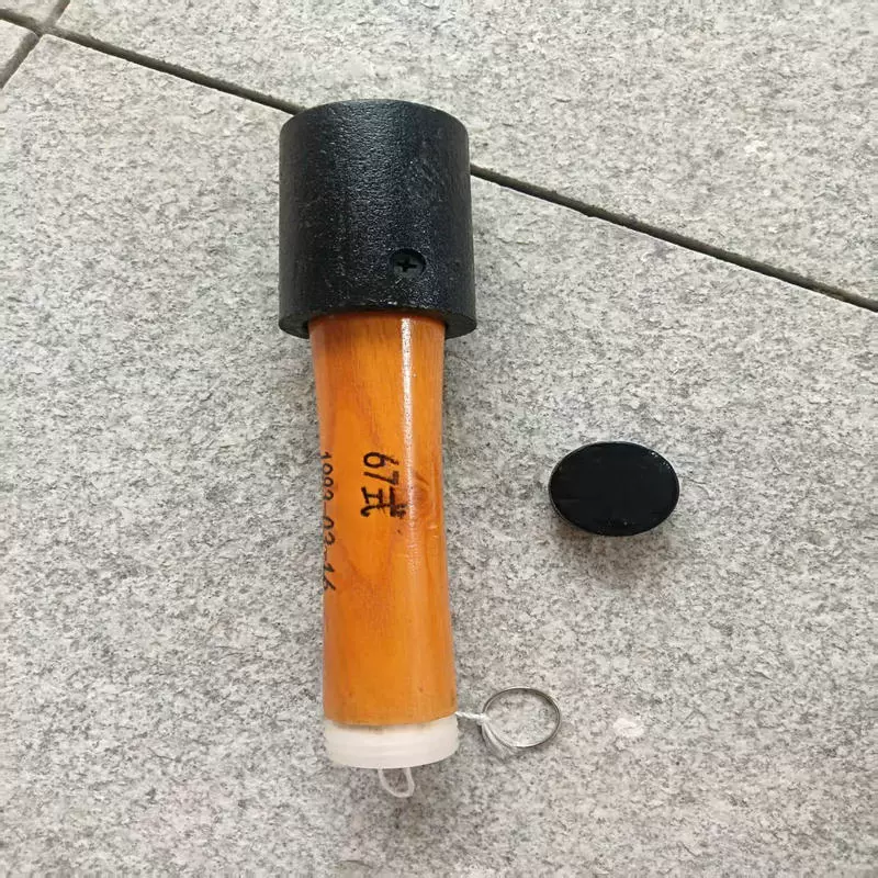 手弹模型手雷模型67式投掷式训练弹木柄橡胶训练影视道具