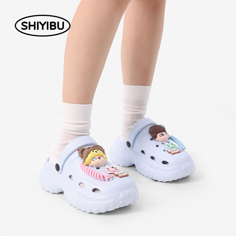 2025 New Outer Wear DIY Little Girl's Clogs Women's Non-Slip, Comfortable, Lightweight, Thick-Soled, Height-Increasing Fashionable Clogs