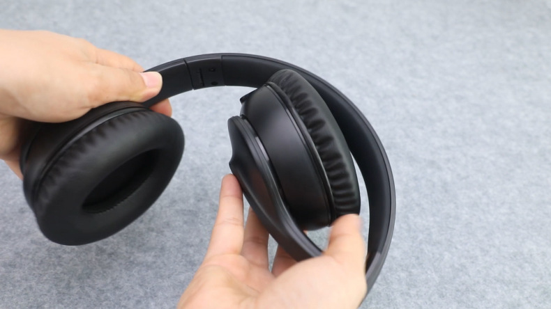 D-806ANC headphones10.jpg