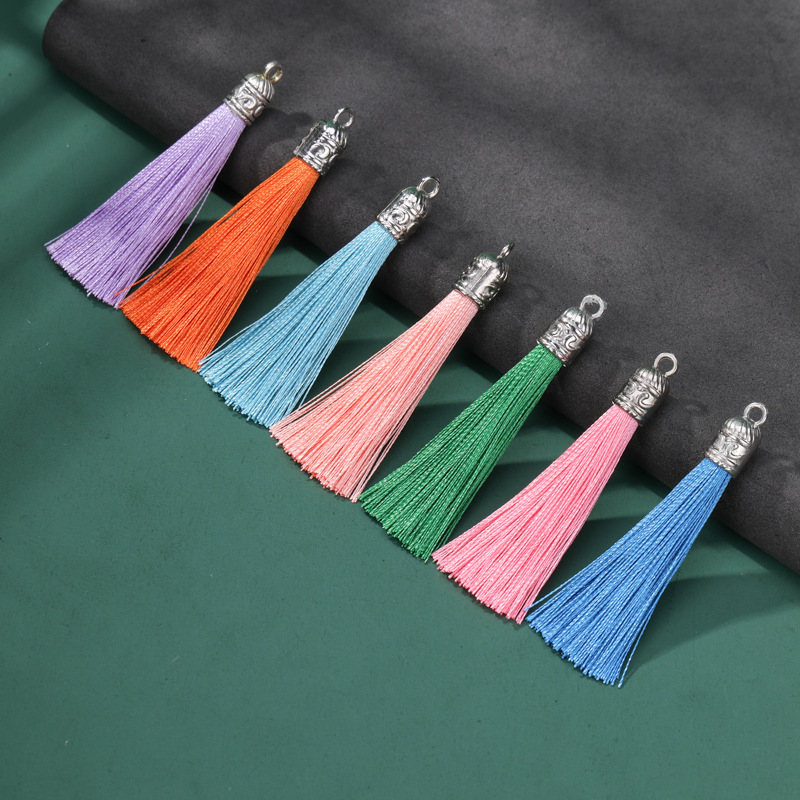 Tamaño pequeño tapa de aleación anillo borla DIY hecho a mano borla accesorios nudo chino Ropa Accesorios estilo antiguo colgante borla image 4