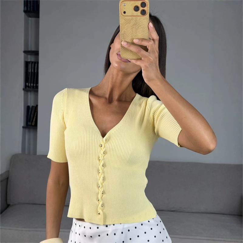 2026 Spring/Summer Commuter V-Neck Unique Design Elegant Short Sleeve Knitted Base Shirt Ice Silk Thin Style for Women
