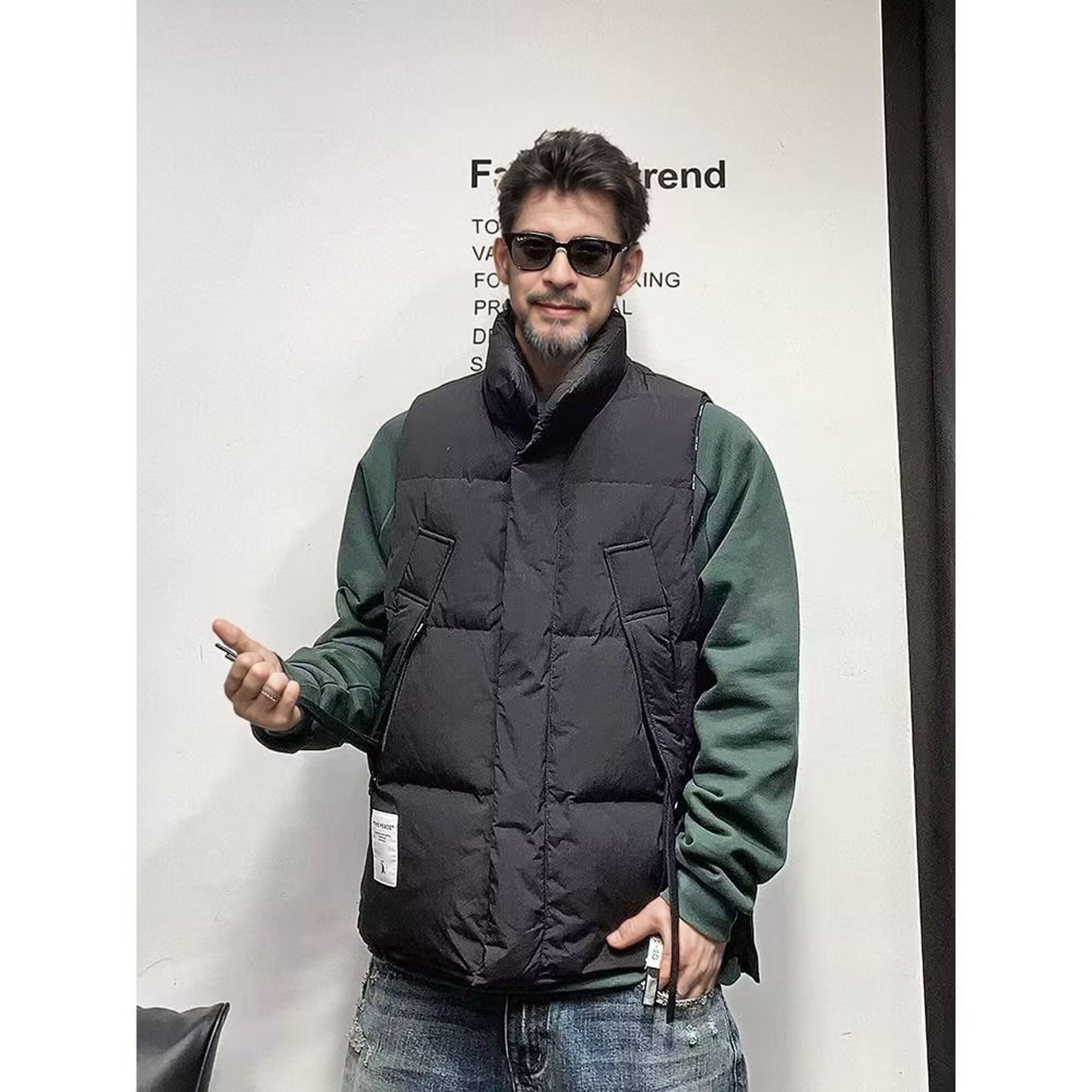 2024 pareja de chaleco de algodón de cuello nuevo estilo coreano de invierno chino, europeo y americano herramientas de hombro sueltas chaqueta de algodón chaqueta de moda