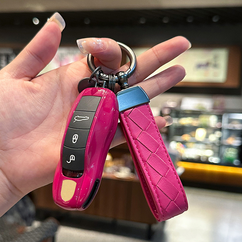 Adecuado para Porsche Star rojo rubí caso clave Bayan Macan Palmela Taycan muñeca colgante