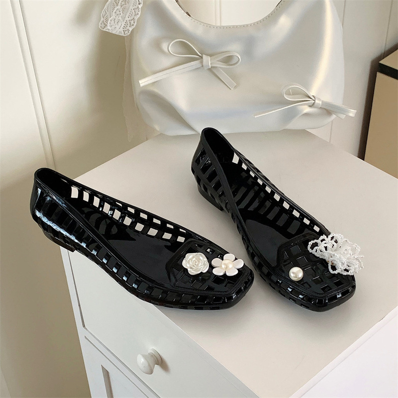 Summer Stylish Outer Wear Fairy Style Flower Crystal Shoes Women's Flats Shoes Sweet Holiday Jelly Shoes Ins Trend Summer Stylish Outer Wear Fairy Style Flower Crystal Shoes Women's Flats Shoes Sweet Holiday Jelly Shoes Ins Trend