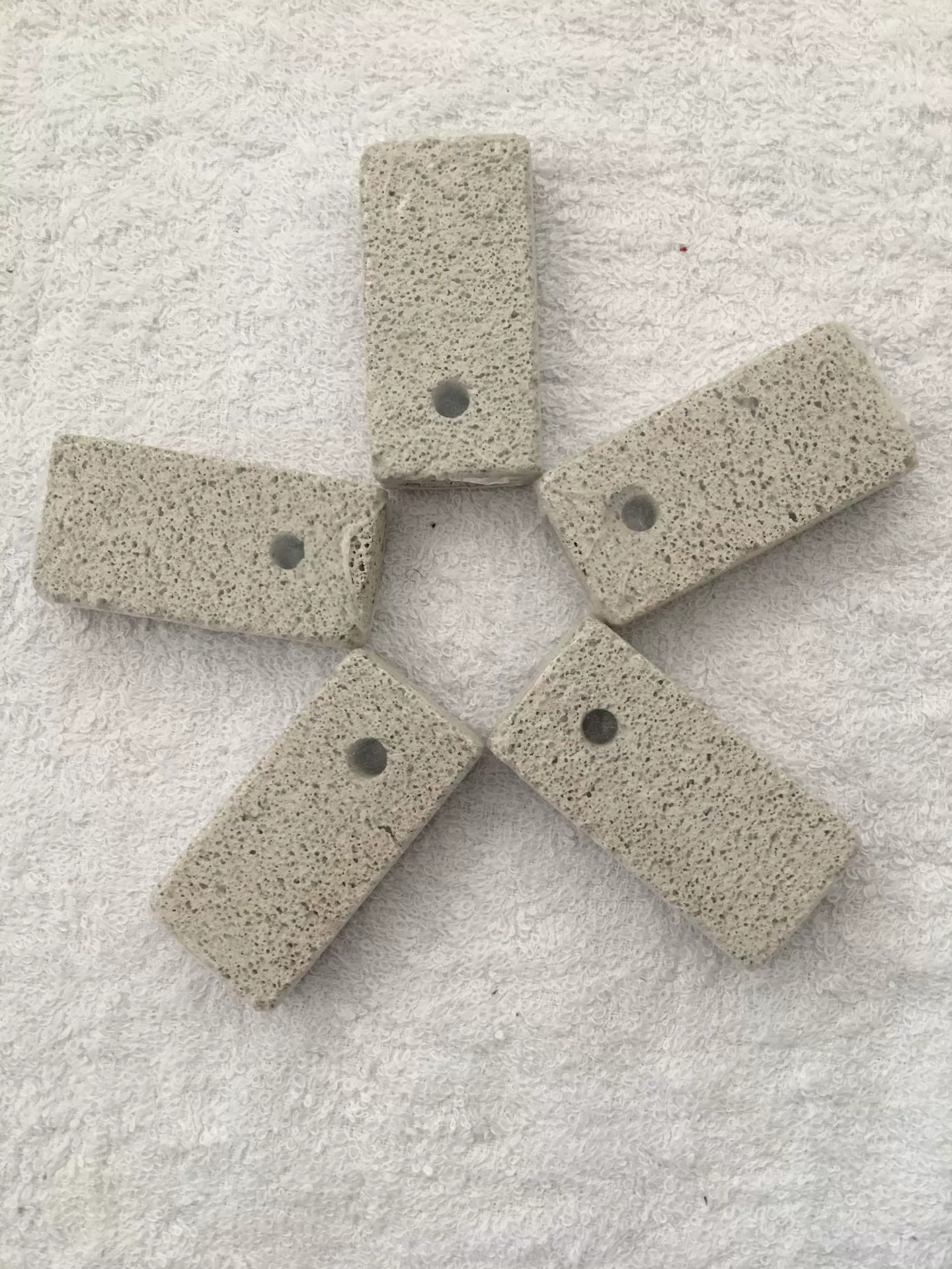 Прямоугольный моляр маленький животный припасы пемзовый попугай кит кролик попугай игрушка оптом