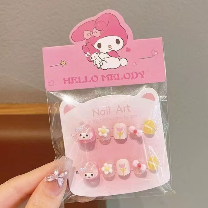 儿童穿戴甲三丽鸥立体指甲贴女童新款美甲半手工可拆卸自粘防水贴|undefined