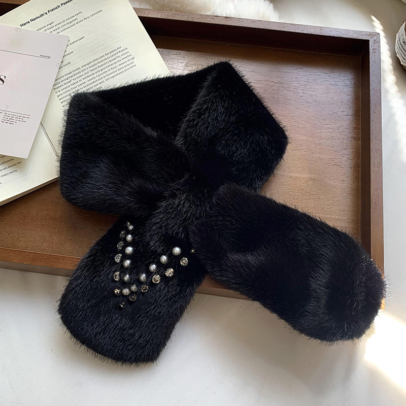 Otoño e invierno bufandas mujeres otoño e invierno 2025 peluche perlas con diamantes multifacé imitación de cabello bonito buñuelo dulce al por mayor