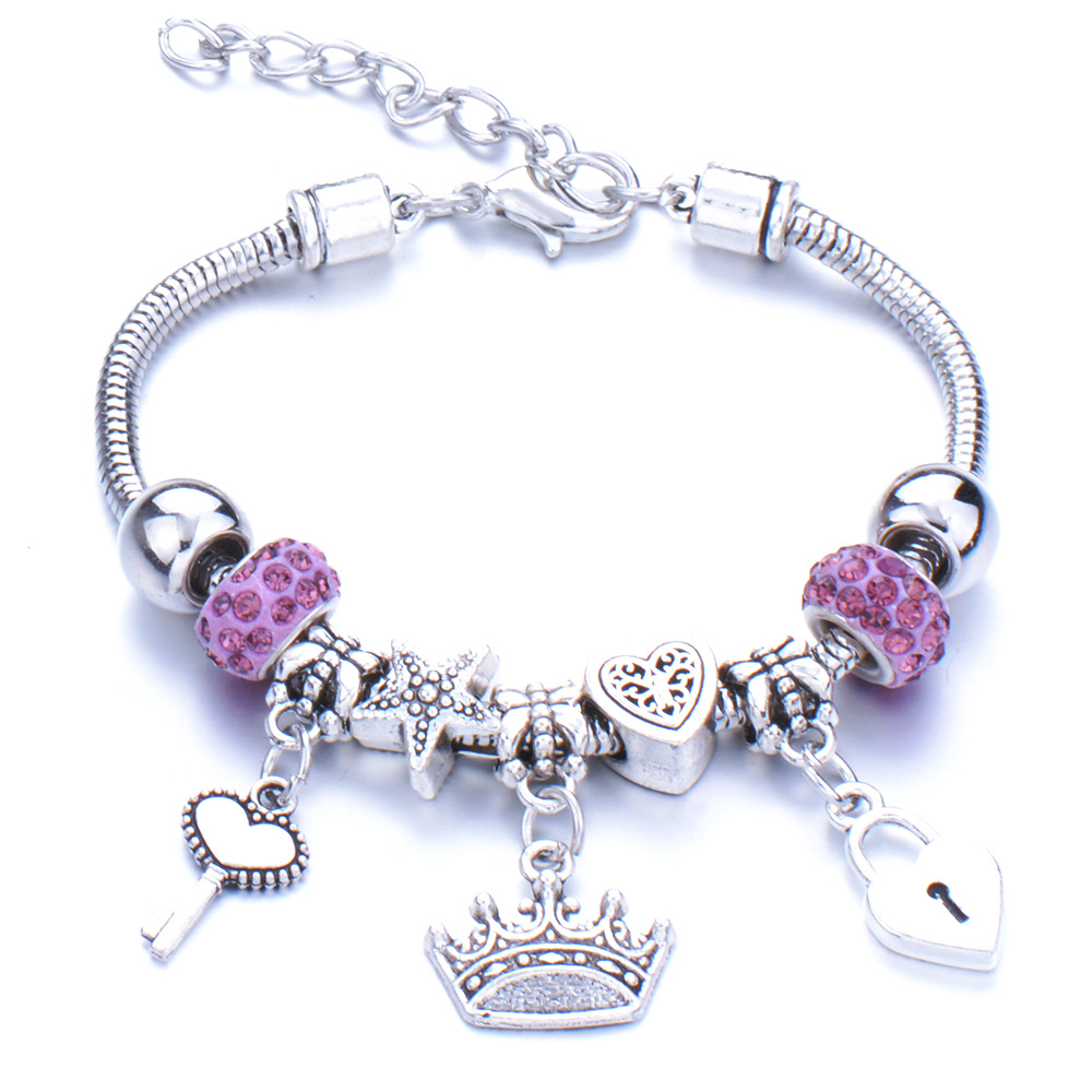 Ethnic Beaded Bracelet With Crown Pendant And Lobster Clasp_voghion.com