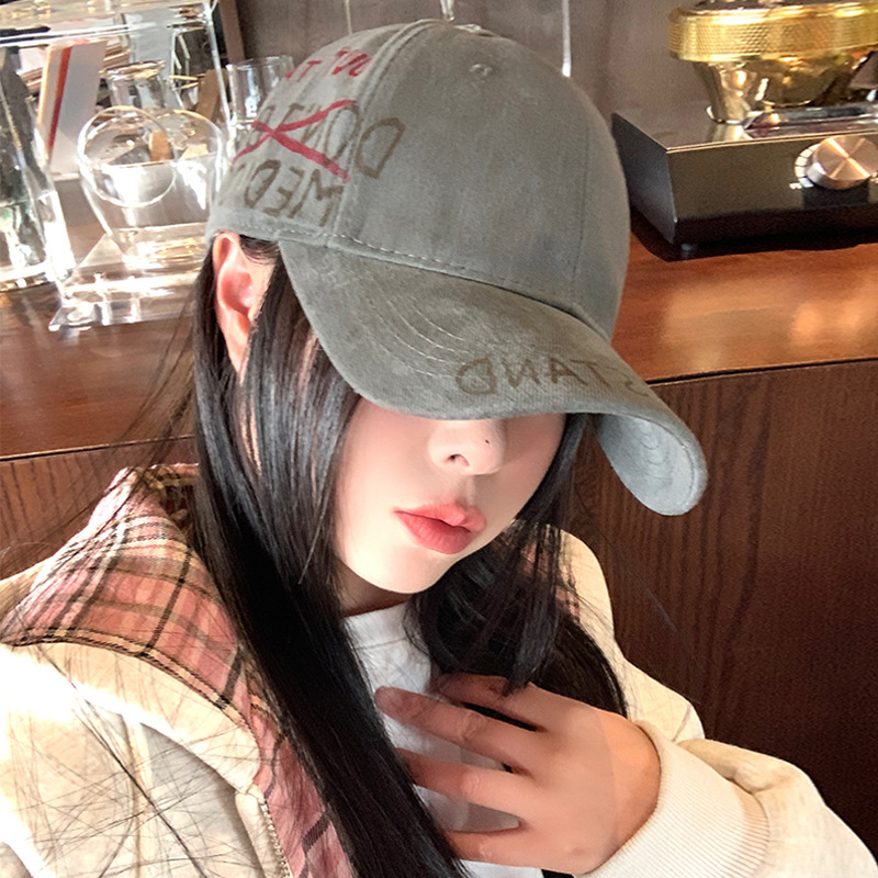 Retro americano lavado con agua para hacer viejas letras sombrero de béisbol para mujeres 2025 sombrero de boca de pato de nicho de calle