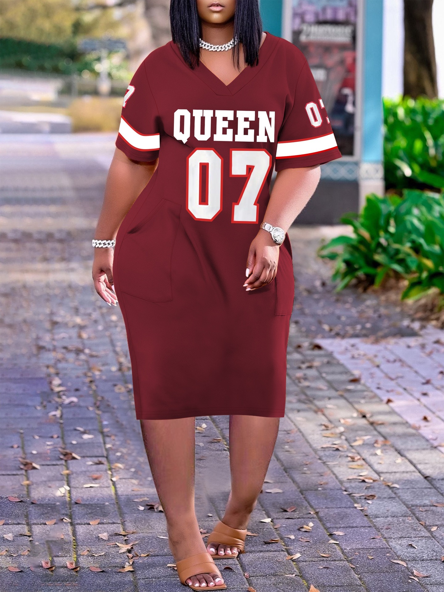 V-hals a-lijn midi jurk met letterprint voor dames_voghion.com