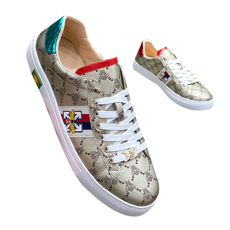 Chaussures basses de luxe européennes Little Bee pour hommes, chaussures d'été décontractées en cuir à la mode pour hommes_voghion.com