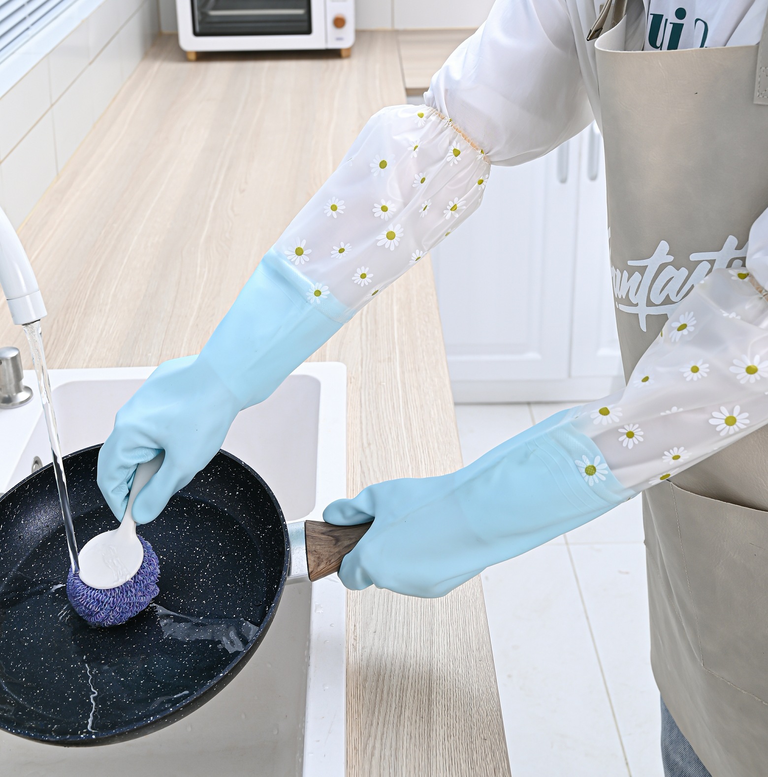 O1CN01PAxBG01PfaYAQOlwx_!!9613