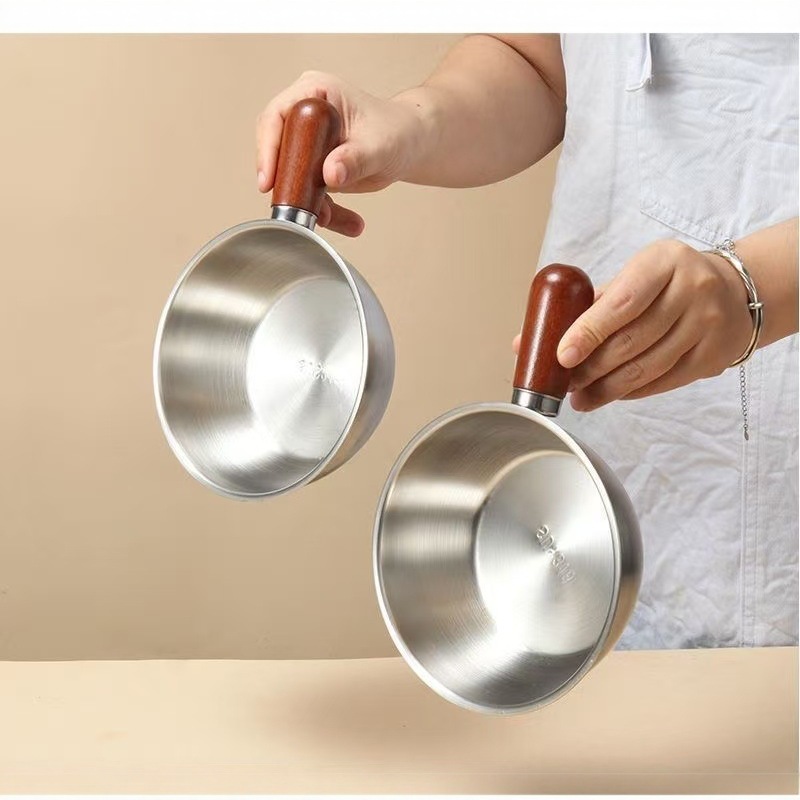 Cross-Border Stainless Steel Small Milk Pot Walnut Handle One-Person Cooking Pot Instant Noodle Pot Salad Cooking Egg Bowl Hot Oil Pot