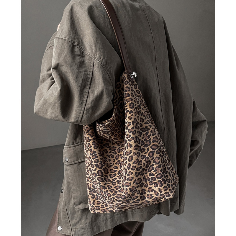 Leopard print cowhide bucket women's 2024 new genuine tote capacity soft leather crossbody single shoulder large bag_voghion.com