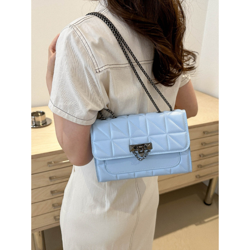 2025 New Street Fashion Affordable Luxury Chain Women's Bag for Shoulder, Crossbody, and Hand Carry 2025 New Street Fashion Affordable Luxury Chain Women's Bag for Shoulder, Crossbody, and Hand Carry