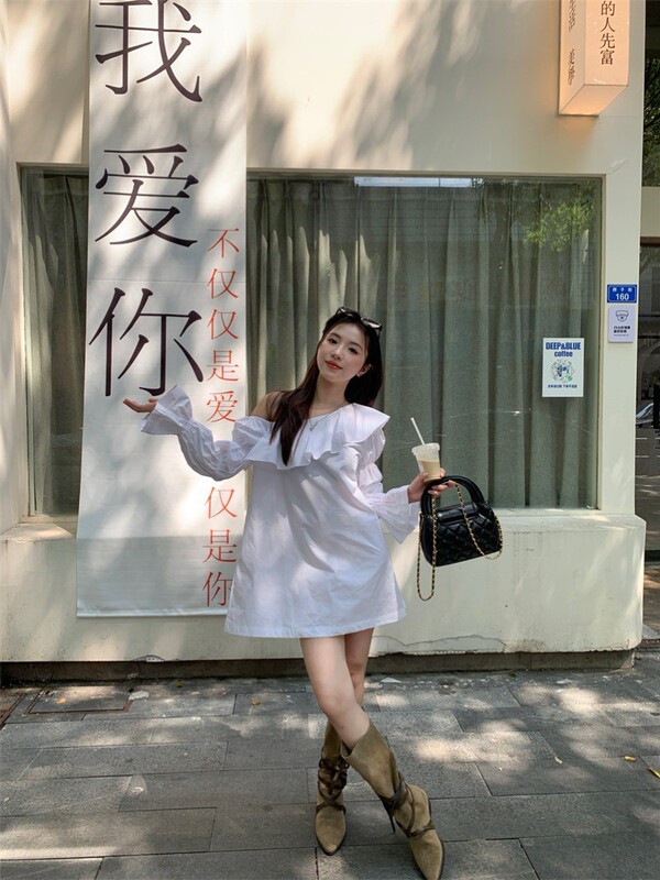 法式温柔风荷叶边斜肩连衣裙女早秋季气质感绝美宽松a字短裙|undefined