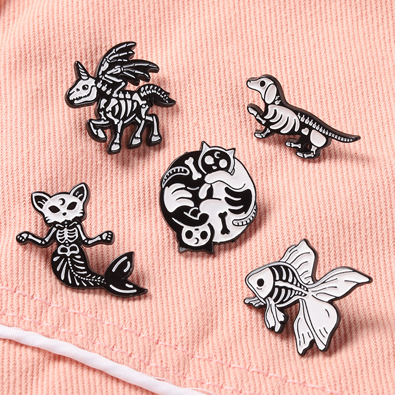 7g Weight Brooches Classification Holiday Occasion Alloy Material Animal Pattern Unisex Gender Stoving Varnish Design Funny Style Funny Pin Animal Alloy Stoving Varnish Unisex Brooches 6