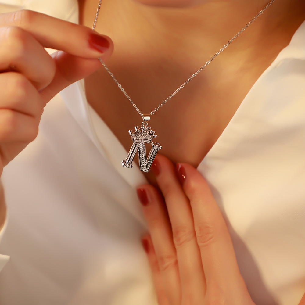 Stainless Steel Copper Simple Style Letter Crown Plating Inlay Zircon Pendant Necklace display picture 1