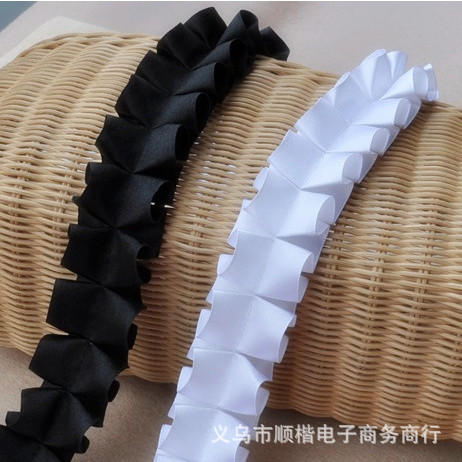 2-4 centimeter Original Black and white brand Density Silk ribbon fold I-shape lace accessories 30 Price of rice