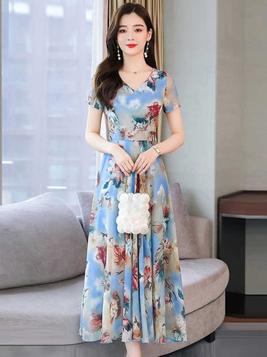 Floral Dress 2025 Summer Belly Covering Slimming Elegant Youthful Medium Length Large Swing Dress