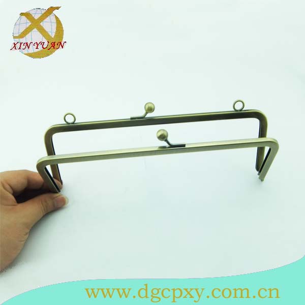 厂家直销售圆角包夹配件， 口架 ，五金包夹子