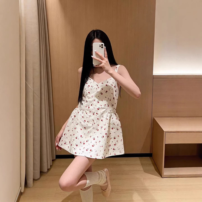 Shenzhen Nanyou 2026 Spring/Summer New Women's Sweet Fashion Zipper Floral Print Puffy Strap Dress for Women Shenzhen Nanyou 2026 Spring/Summer New Women's Sweet Fashion Zipper Floral Print Puffy Strap Dress for Women
