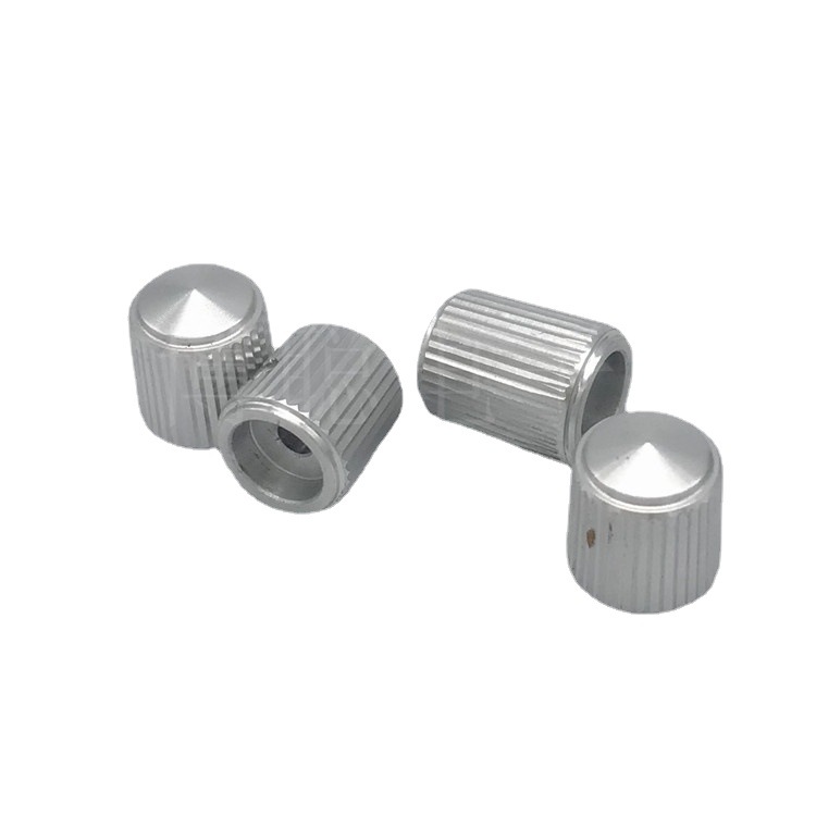 ֱ��Сʵ����ť�����ӹ�����ɫ����ֱ��������ťñ׶��