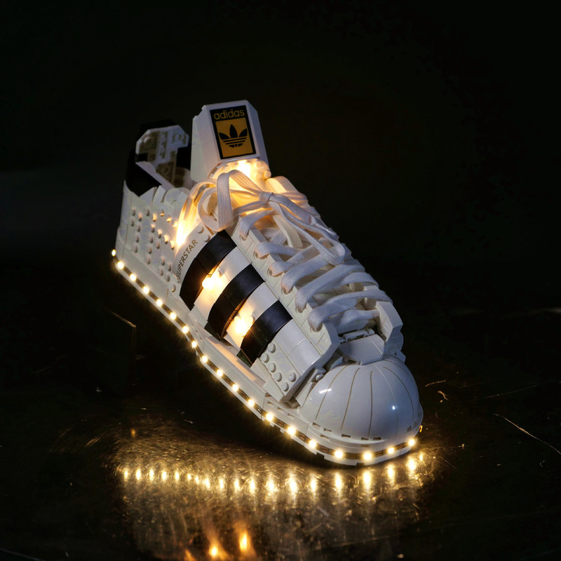 Building block lighting compatible with Lego 10282 Adi shell head sneakers classic Board Shoes LED remote control lighting Building block lighting compatible with Lego 10282 Adi shell head sneakers classic Board Shoes LED remote control lighting