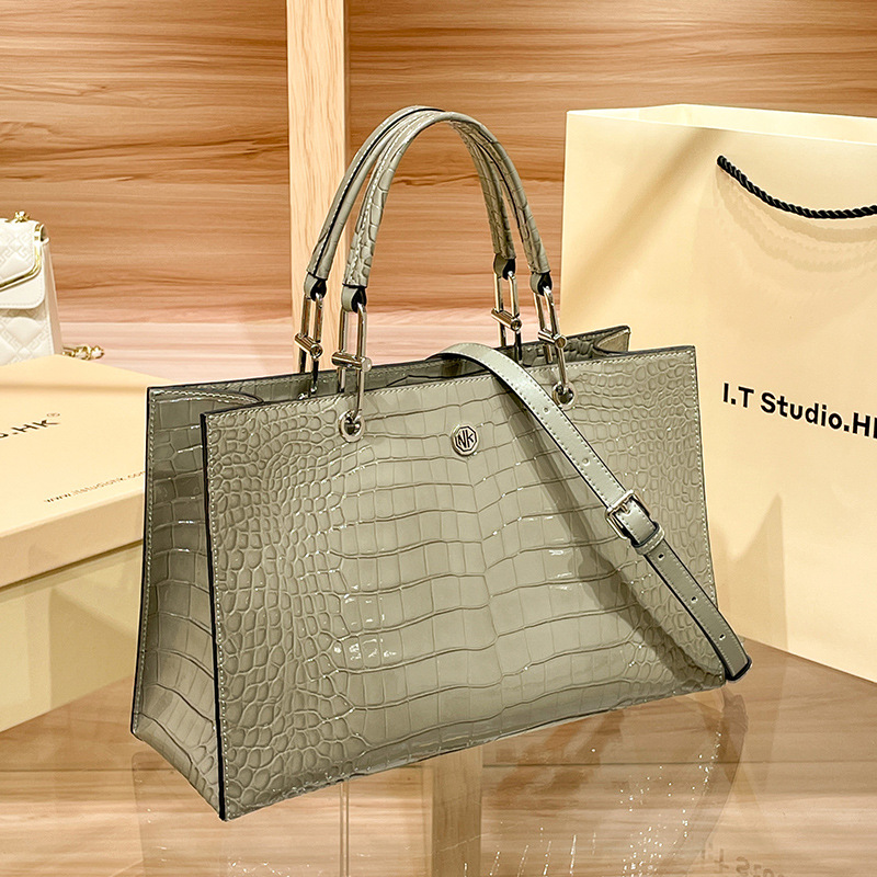 Hong Kong Håndholdt Tote i ægte læder til kvinder med stor kapacitet efterår/vinter Crossbody-taske 2023 Ny_voghion.com