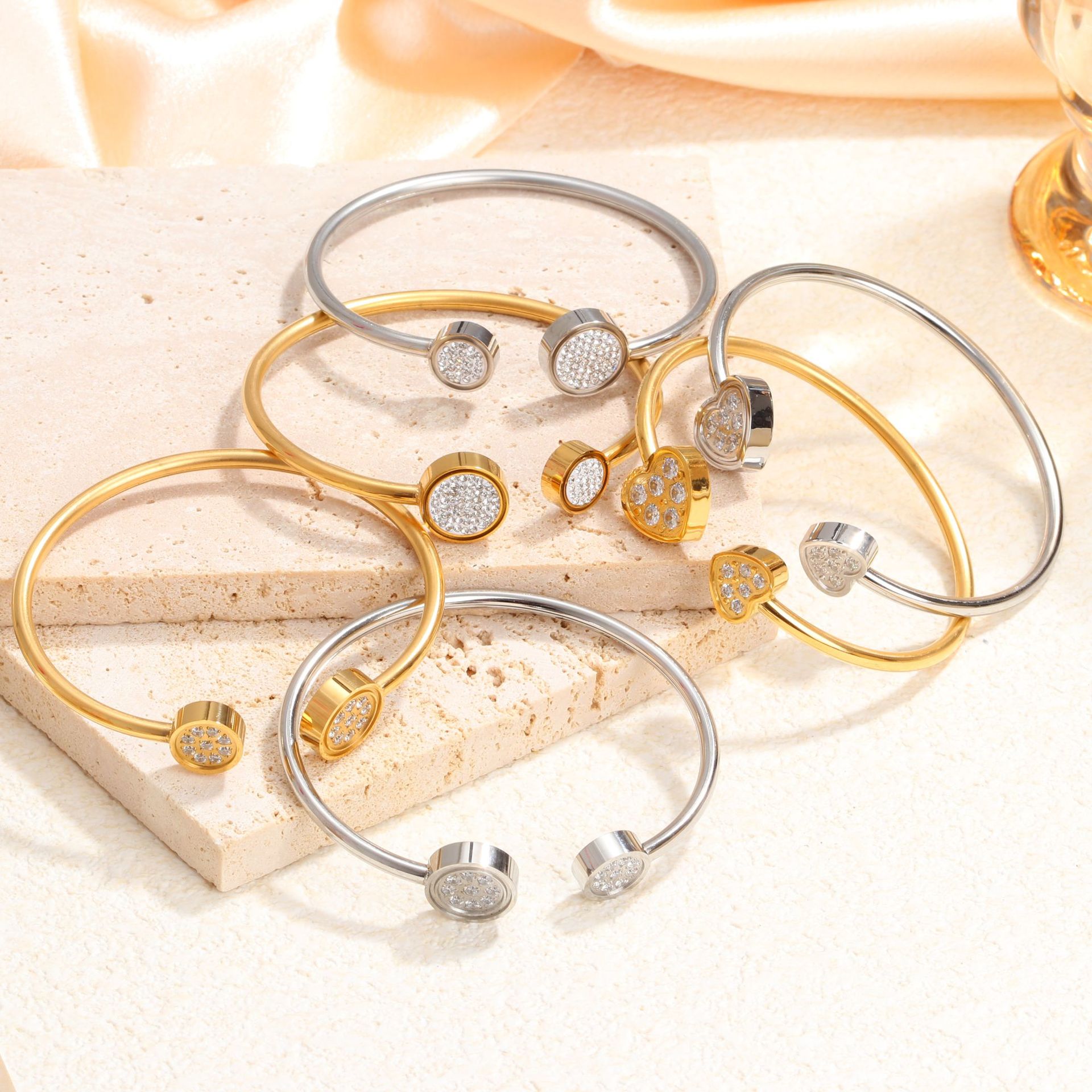 O1CN01G2FT4O1Vf1y2x8i7f !!2216890702679 0 Cib