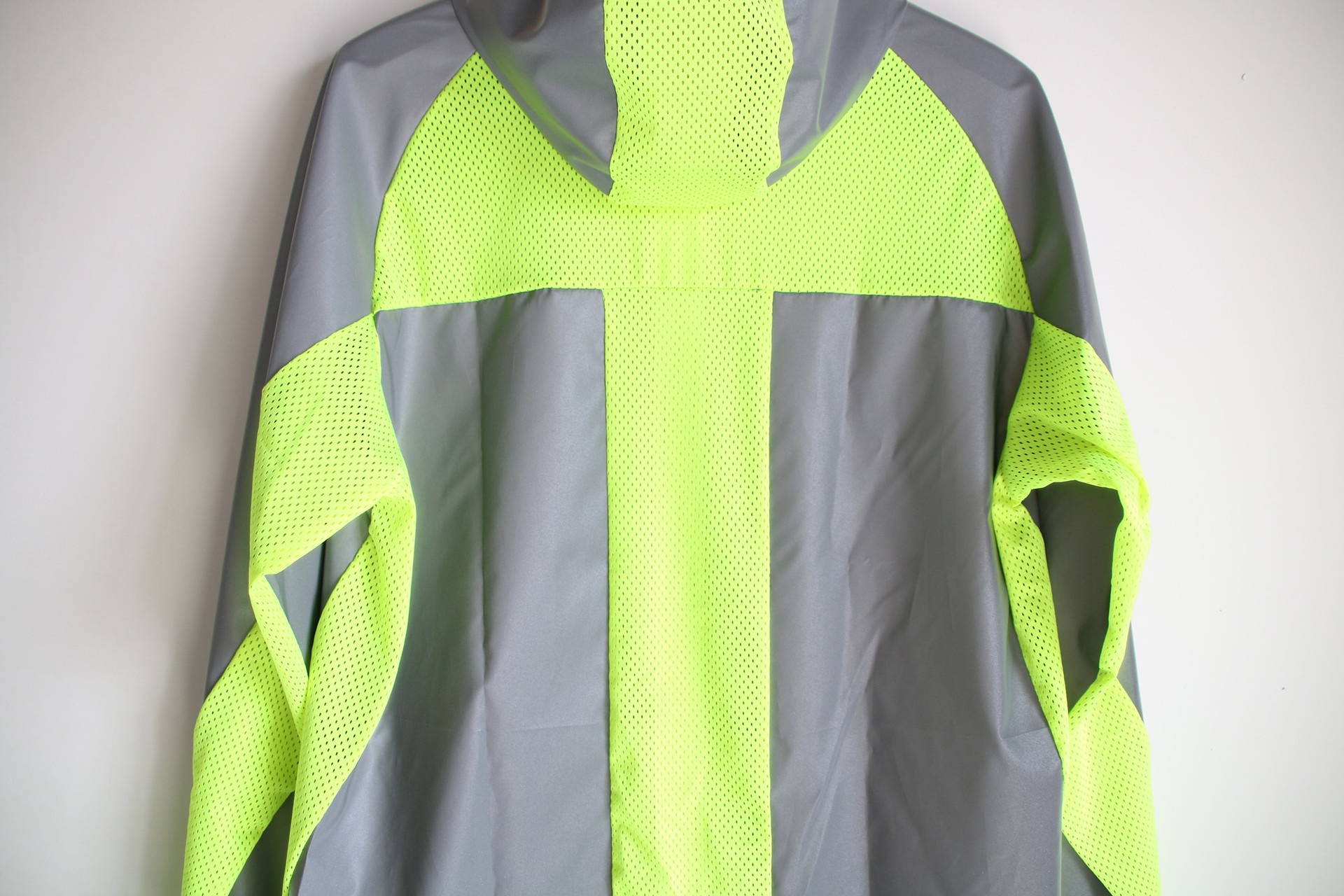 Abbigliamento da uomo, giacca riflettente colorata, sport all'aria aperta, con giunture in rete, giacca con cappuccio traspirante_voghion.com