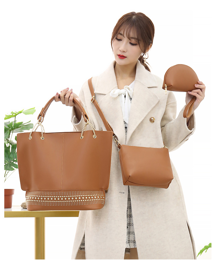 New 2024 foreign trade mother-daughter bag three-piece set, European and American fashion single-shoulder crossbody bag, versatile rivet hand-held large bag Application Scenario
