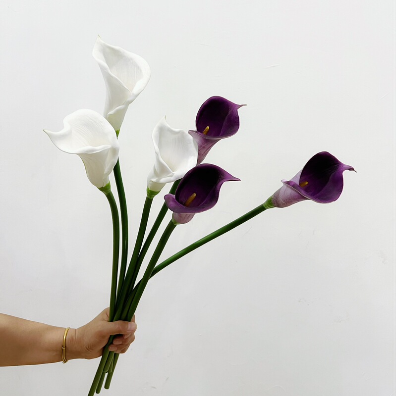 Realistic white calla lily pu feel big arum hotel living room floor decoration fake flower ornaments calla lily Realistic white calla lily pu feel big arum hotel living room floor decoration fake flower ornaments calla lily