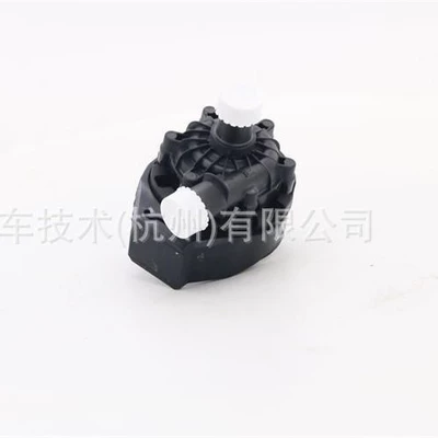 Water pump auxiliary water pump