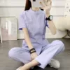Светло-фиолетово-синий (прилегающий воротник, короткий рукав)