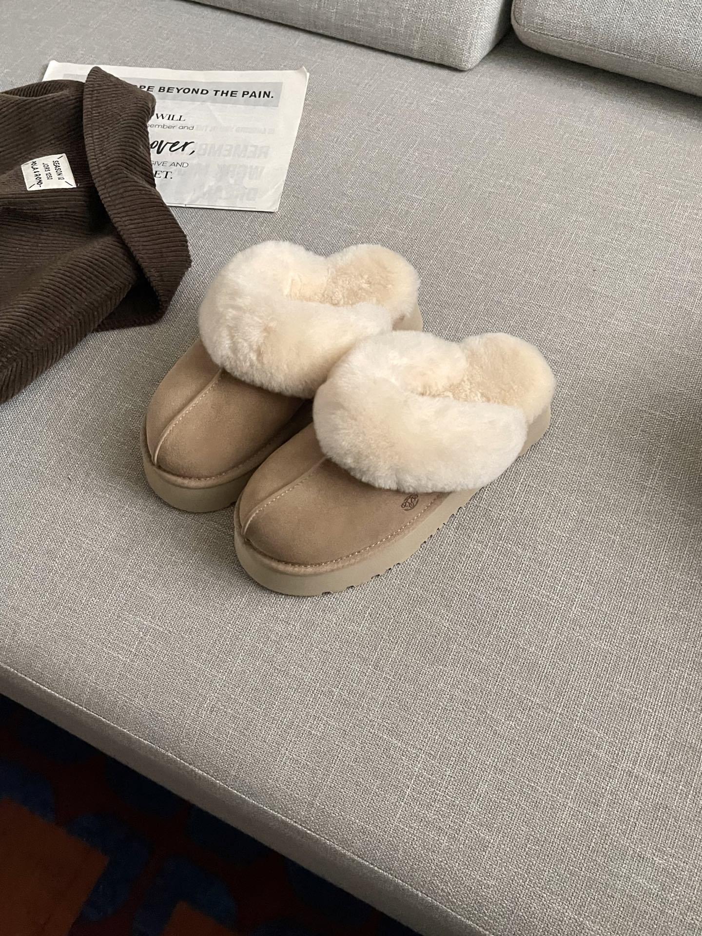 Stivali da neve corti in pelle di pecora con fodera in pile 2025 autunno inverno cotone caldo ispessito scarpe da donna con rialzo_voghion.com