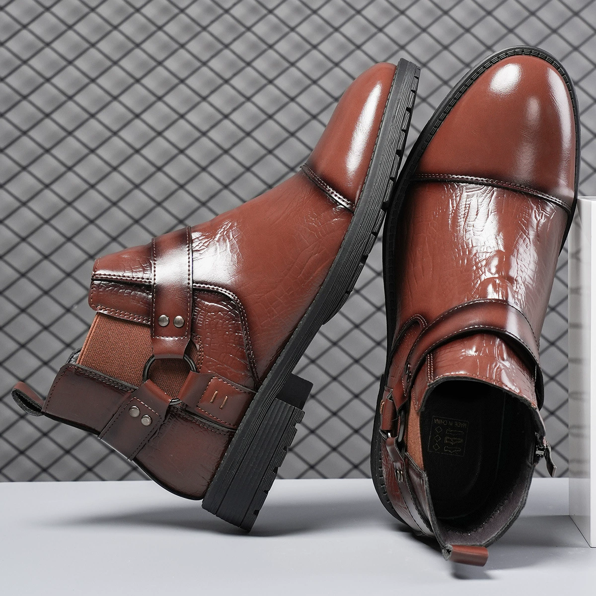 Британский стиль сплошной цвет ретро Мартин сапоги на открытом воздухе повседневные мужские сапоги простые модные дикие кожаные сапоги мужчины