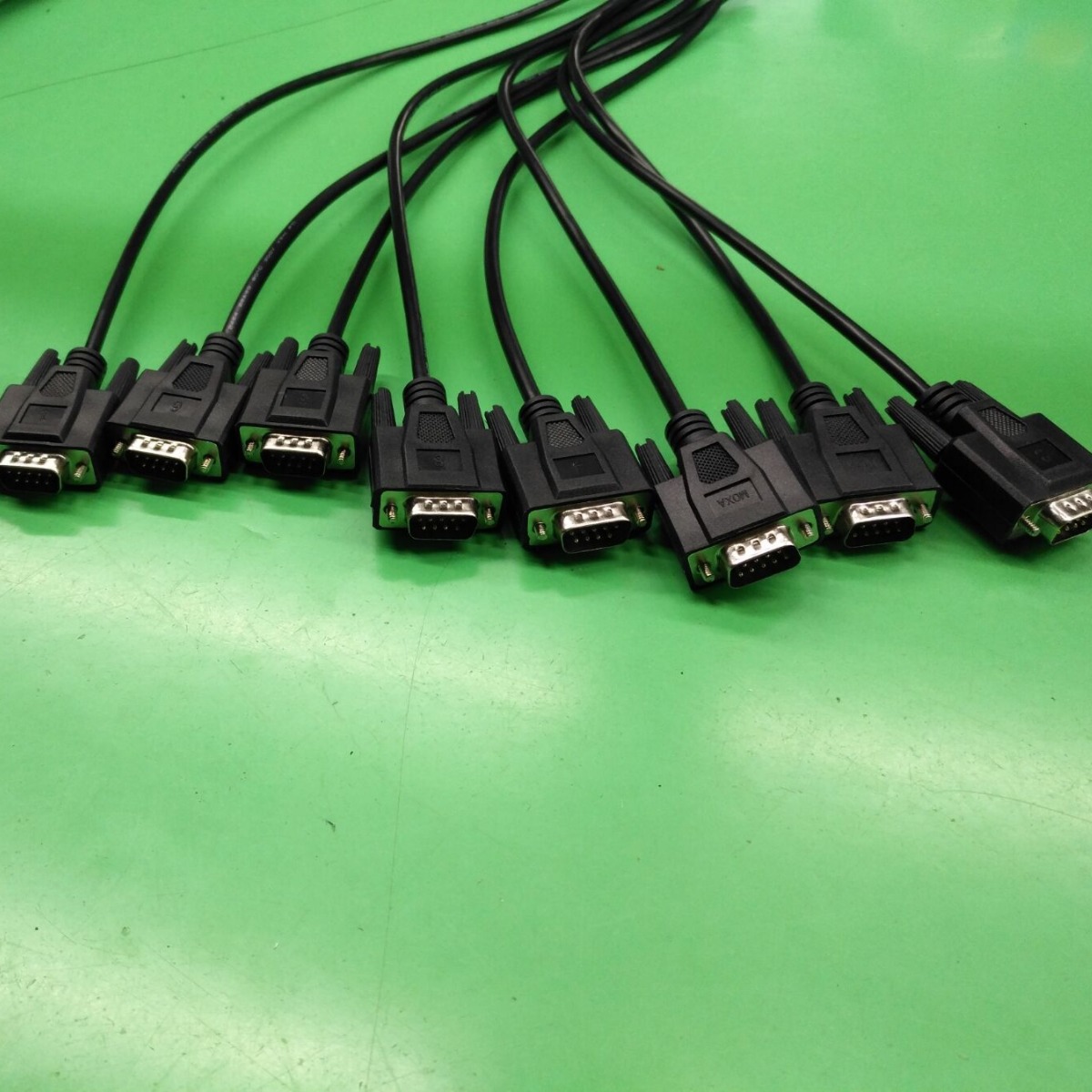 HDB62针拖8个DB9公串口线中继采集卡MOXA摩莎卡线一拖八串口线