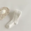 D0105 side Twist Light Plate Link Links-White